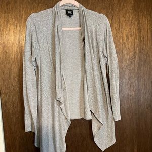 Grey cardigan